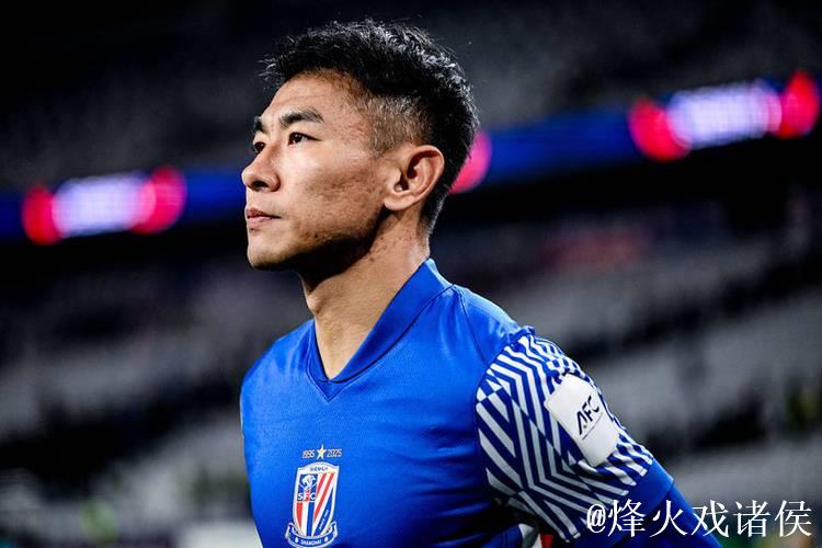 上海申花宣布老将于汉超退役 未来将转行担任教练